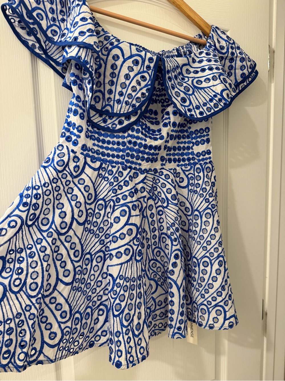 Commense White and Blue One-Shoulder Off-the-Shoulder Mini Dress - Picture 14 of 14